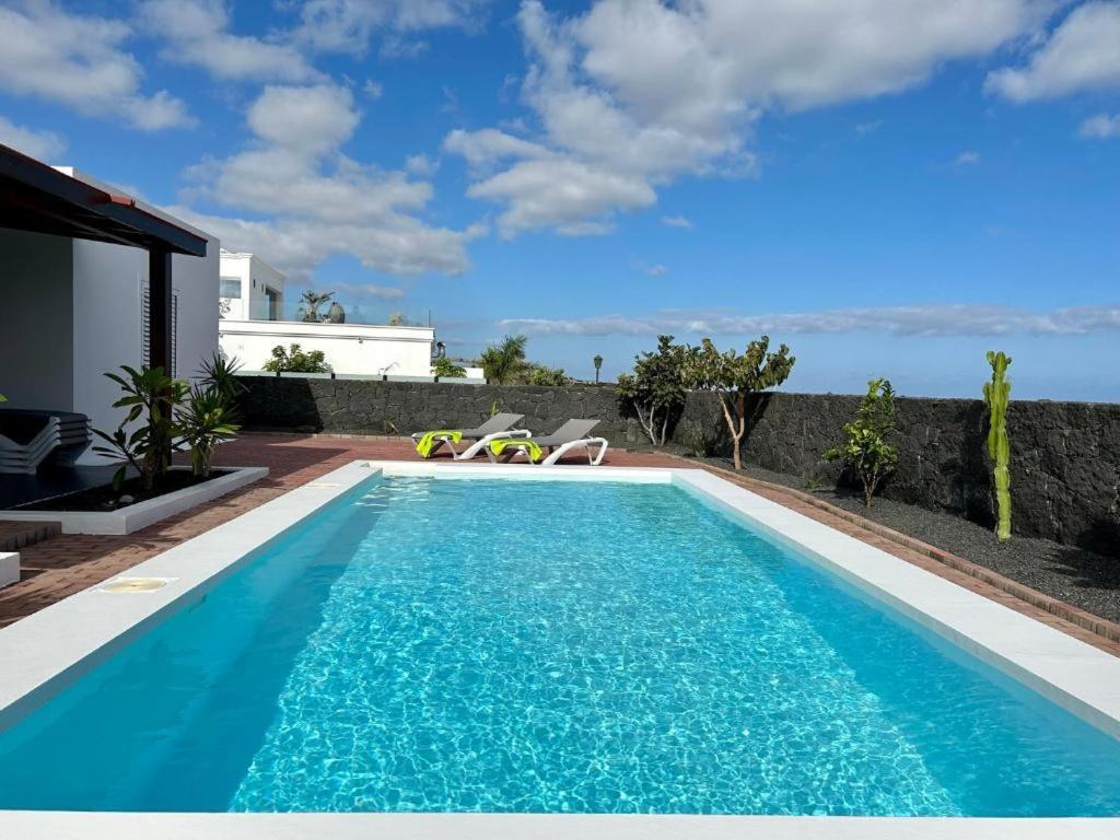 פוארטו קאלרו Villa Pol Lanzarote מראה חיצוני תמונה